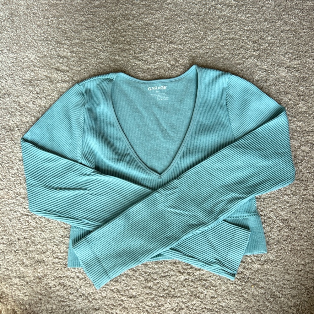 Garage cropped, ribbed long sleeve